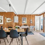 Dines - 1km From The Sea By Interhome Vakantiehuis