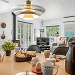 Dines - 1km From The Sea By Interhome Vakantiehuis *