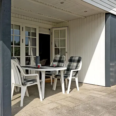 Dines - 1km From The Sea By Interhome Hébergement de vacances